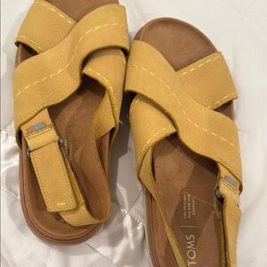 TOMS Mustard Leather Sandals size 8